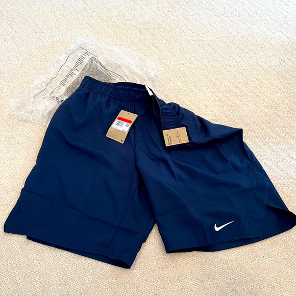 Nike shorts - Picture 1 of 1